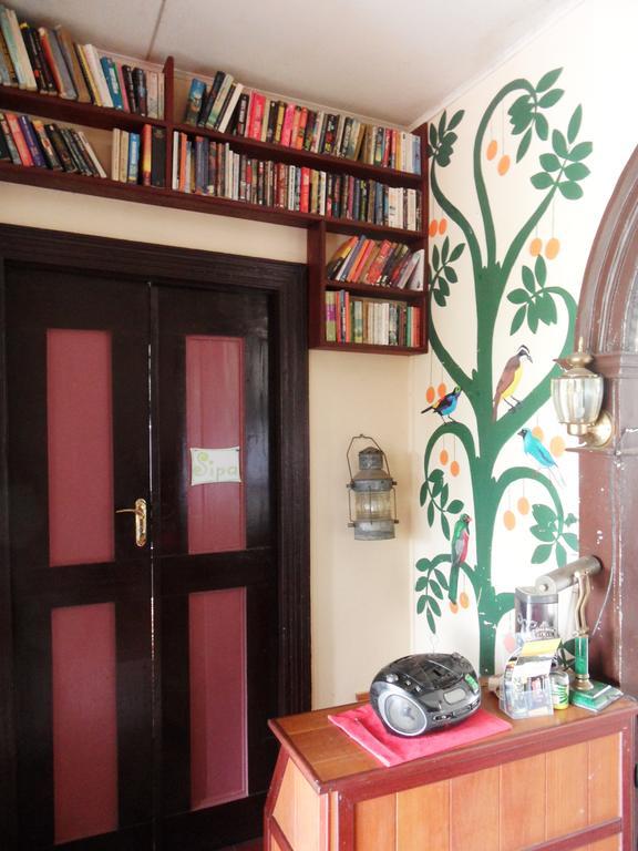Guesthouse Un Pied-A-Terre Παραμαρίμπο Εξωτερικό φωτογραφία