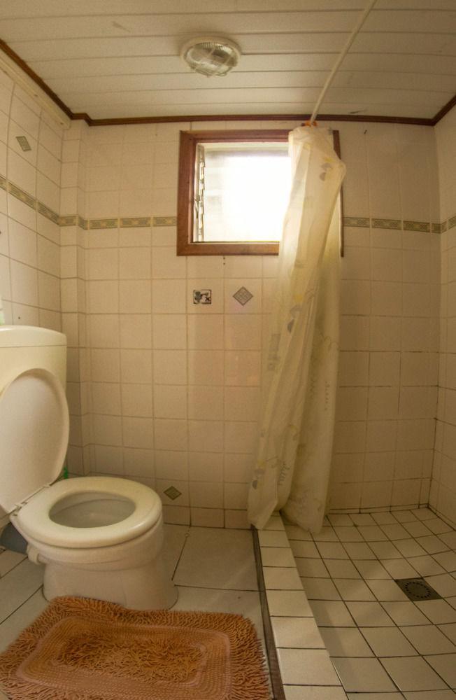 Guesthouse Un Pied-A-Terre Παραμαρίμπο Εξωτερικό φωτογραφία